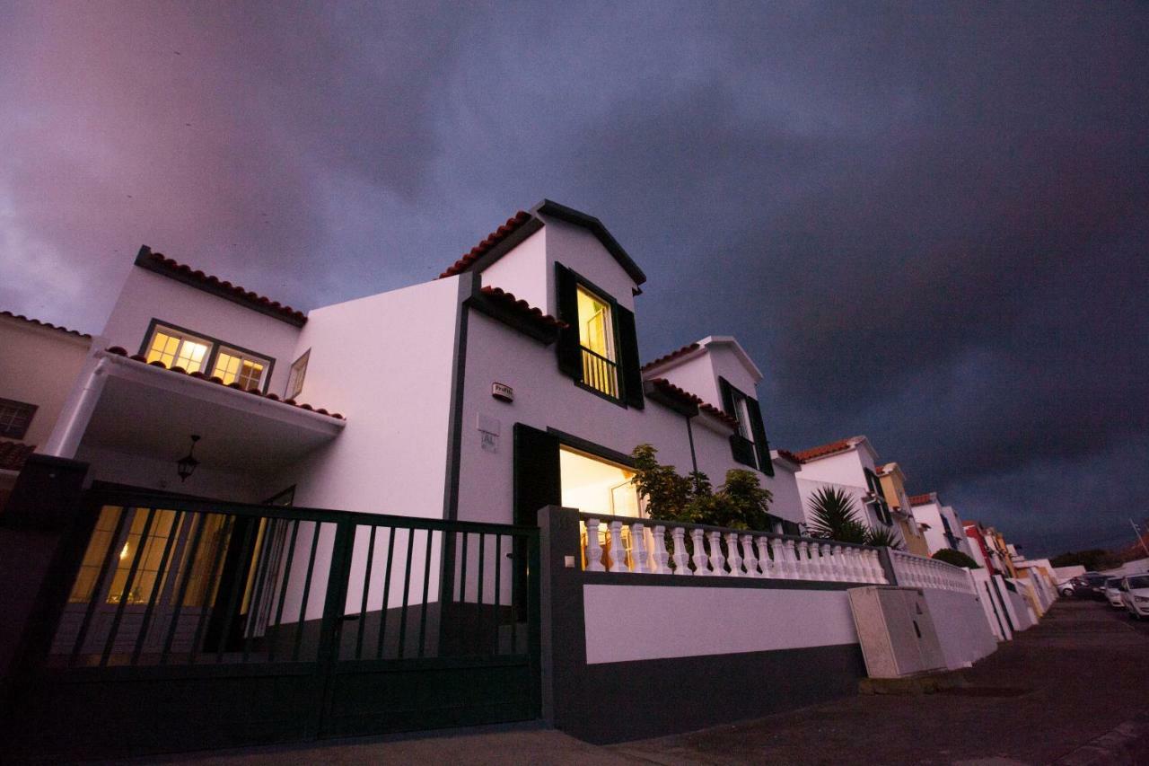 فيلا Casa Da Horta Acores Ponta Delgada المظهر الخارجي الصورة